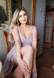 Фото проститутки Вика №4 в городе Оренбург