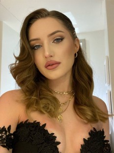 Фото проститутки Юля №1 в городе Оренбург